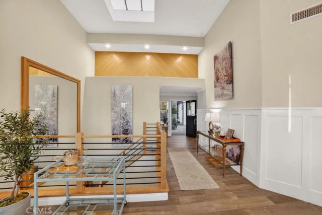 5 Northampton Court 103, Newport Beach, CA 92660