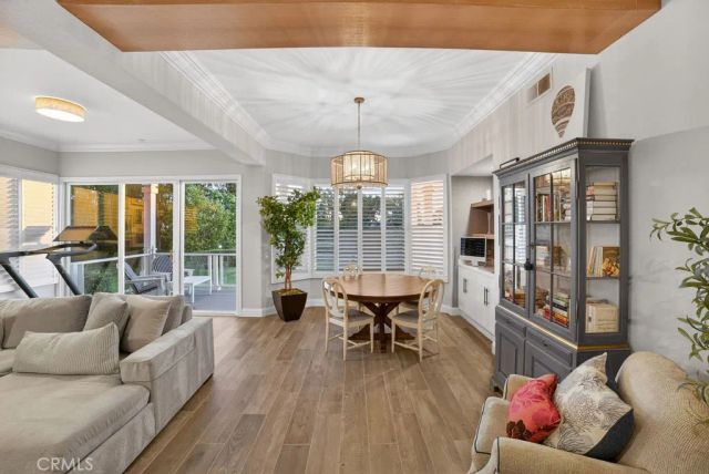 5 Northampton Court 103, Newport Beach, CA 92660