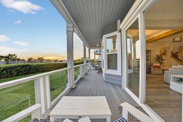 5 Northampton Court 103, Newport Beach, CA 92660