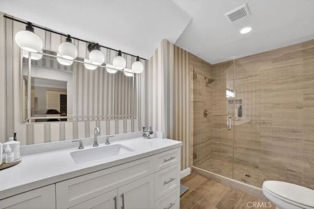 5 Northampton Court 103, Newport Beach, CA 92660