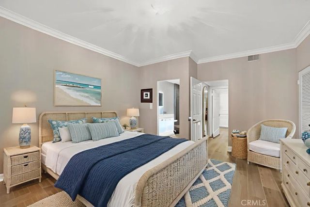 5 Northampton Court 103, Newport Beach, CA 92660