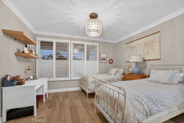 5 Northampton Court 103, Newport Beach, CA 92660