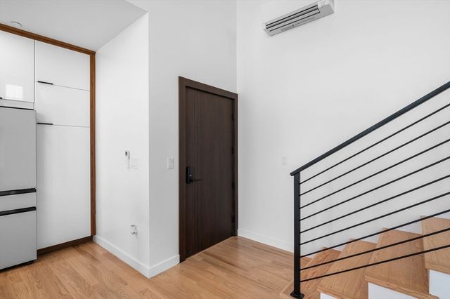 11 Boynton St. 201, Swampscott, MA 01907