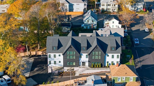 11 Boynton St. 201, Swampscott, MA 01907