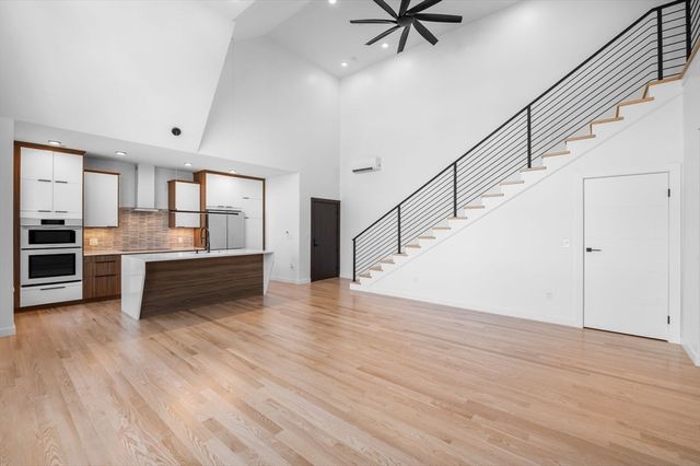 11 Boynton St. 201, Swampscott, MA 01907