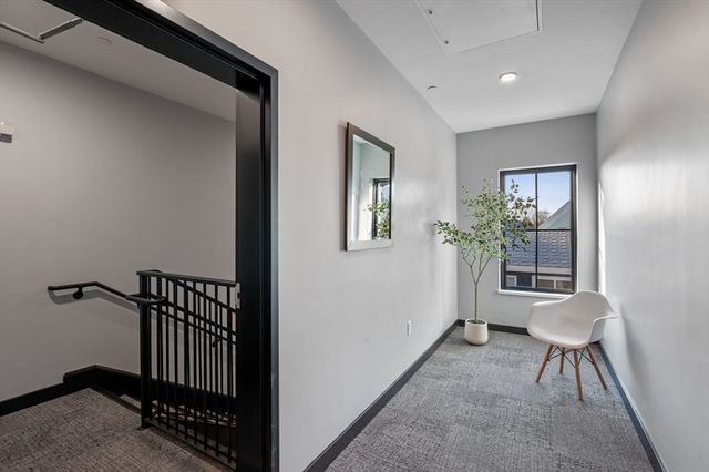 11 Boynton St. 201, Swampscott, MA 01907