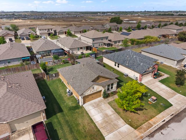 2610 LONESOME CREEK TRL, New Braunfels, TX 78130