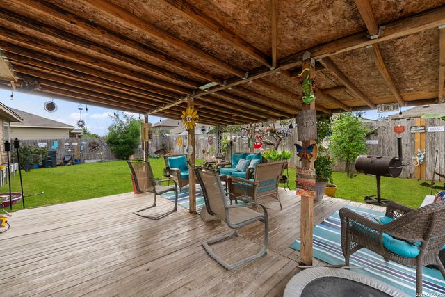 2610 LONESOME CREEK TRL, New Braunfels, TX 78130