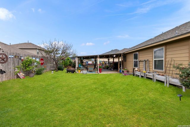 2610 LONESOME CREEK TRL, New Braunfels, TX 78130