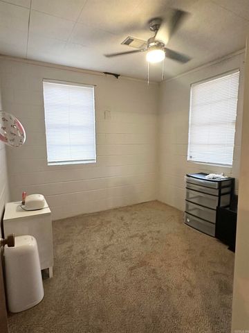 5709 Sulphur Springs Rd., Pine Bluff, AR 71603