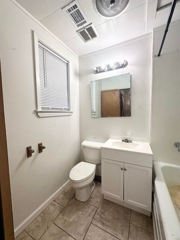 5709 Sulphur Springs Rd., Pine Bluff, AR 71603