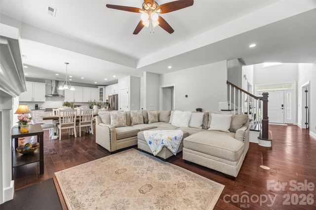 323 Forsythia Lane, Tega Cay, SC 29708