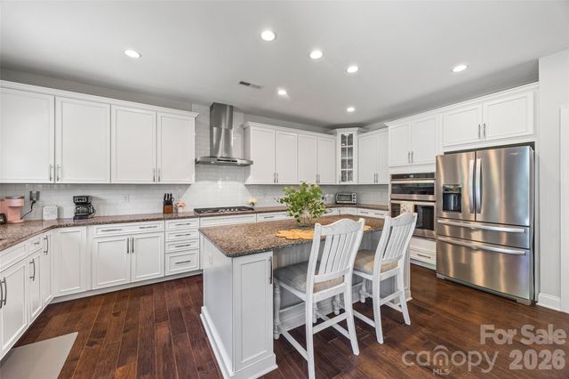 323 Forsythia Lane, Tega Cay, SC 29708