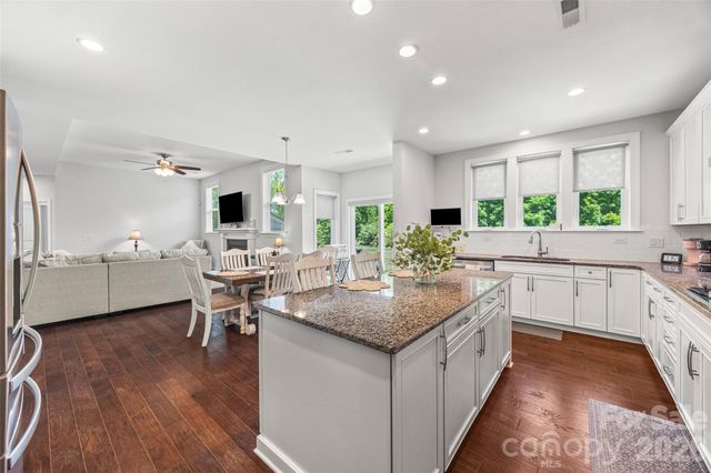 323 Forsythia Lane, Tega Cay, SC 29708