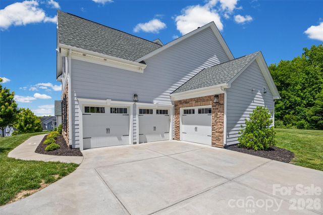 323 Forsythia Lane, Tega Cay, SC 29708