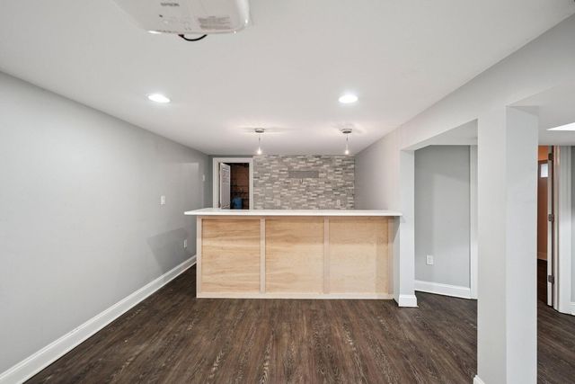 849 Dixie Highway, Beecher, IL 60401