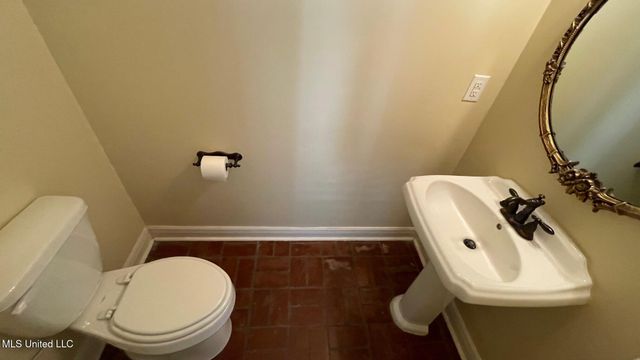 11645 Stanton Circle, Gulfport, MS 39503