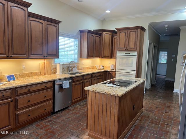 11645 Stanton Circle, Gulfport, MS 39503