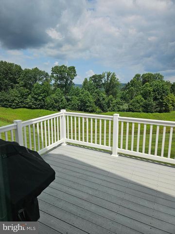521 GILMER RD 521 GILMER RD, Coatesville, PA 19320