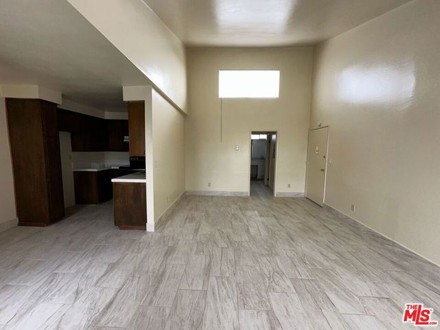 3422 Maricopa Street 211, Torrance, CA 90503