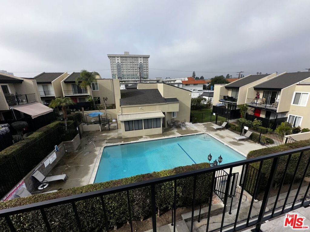 3422 Maricopa Street 211, Torrance, CA 90503