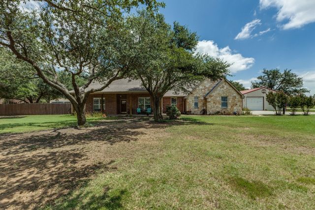 225 PEAR TREE Lane, Collinsville, TX 76233