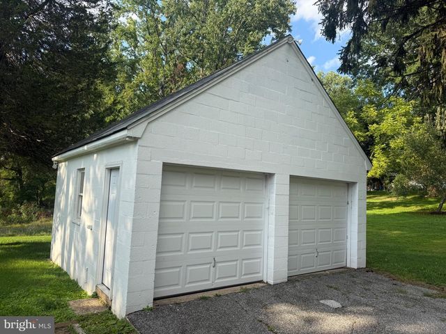 10516 BIRD RIVER RD, Middle River, MD 21220