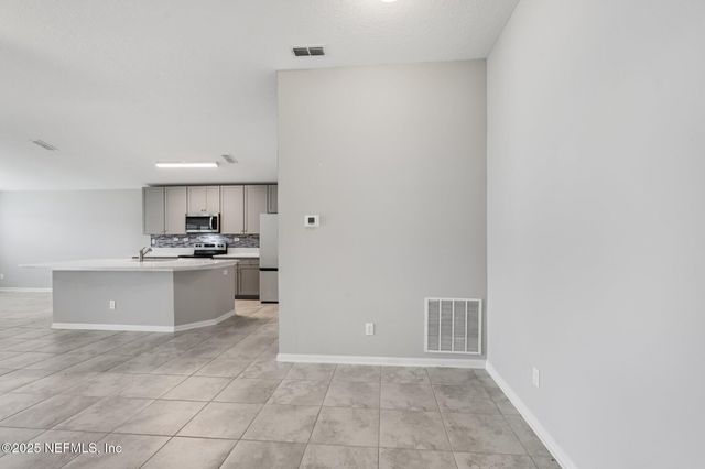 4819 MORNING RISE Circle, Jacksonville, FL 32218