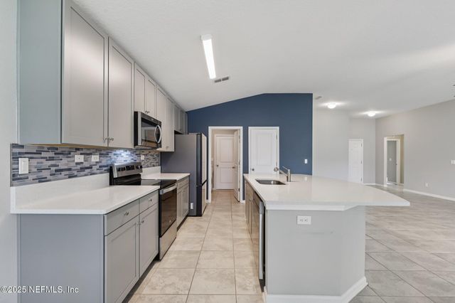 4819 MORNING RISE Circle, Jacksonville, FL 32218