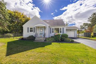 711 Embury Road, Penfield, NY 14625