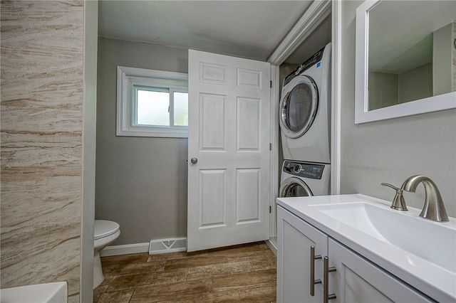 115 Klein St, Chippewa Twp, PA 15010
