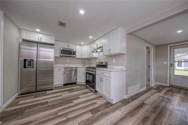115 Klein St, Chippewa Twp, PA 15010