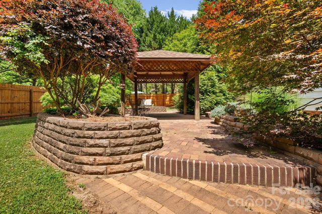 2403 E Innes Street, Salisbury, NC 28146