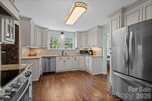 2403 E Innes Street, Salisbury, NC 28146