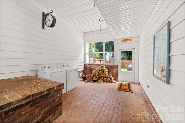 2403 E Innes Street, Salisbury, NC 28146