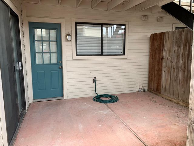6401 Deihl Road 704, Houston, TX 77092