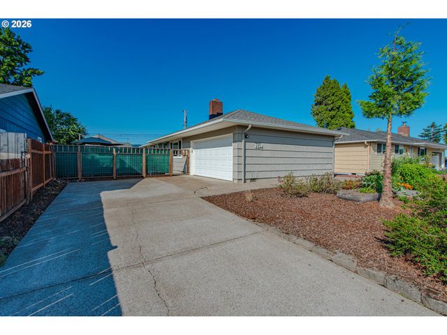 2274 CENTENNIAL Blvd, Springfield, OR 97477
