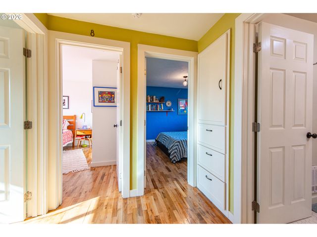 2274 CENTENNIAL Blvd, Springfield, OR 97477