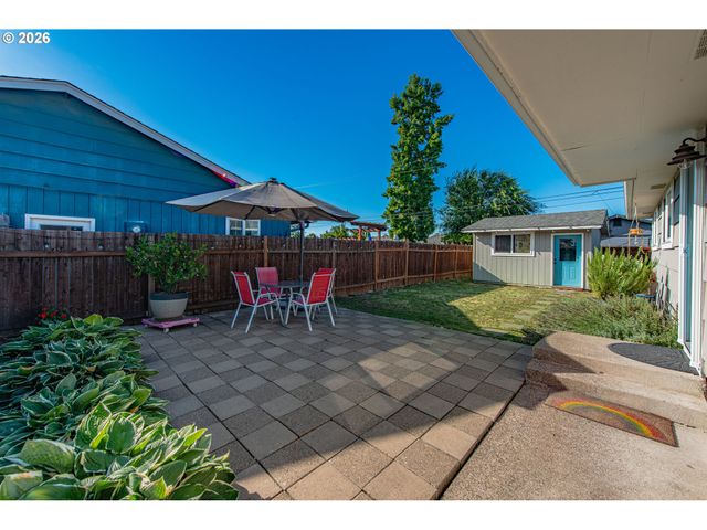 2274 CENTENNIAL Blvd, Springfield, OR 97477
