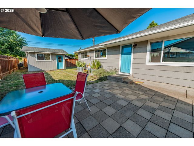 2274 CENTENNIAL Blvd, Springfield, OR 97477