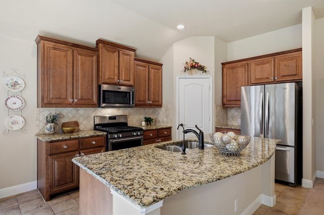 509 Appaloosa Lane, Sherman, TX 75092