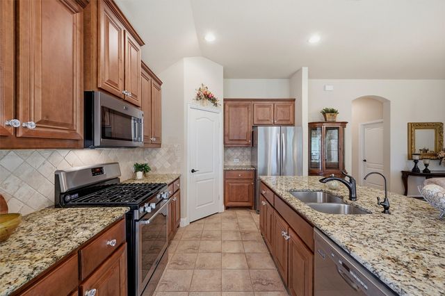 509 Appaloosa Lane, Sherman, TX 75092