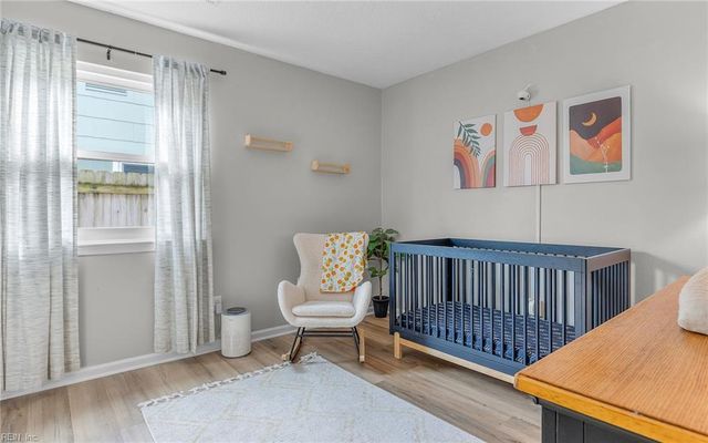 545 Prince Of Wales DR, Virginia Beach, VA 23452