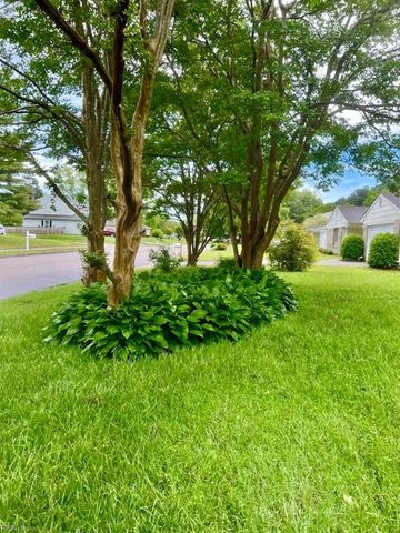 545 Prince Of Wales DR, Virginia Beach, VA 23452