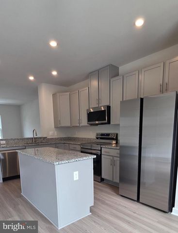 105 BOONE CT, Winchester, VA 22602