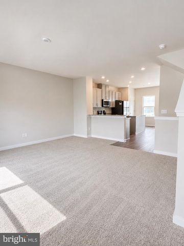 105 BOONE CT, Winchester, VA 22602