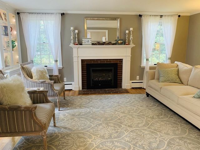 145 Concord Road, Wayland, MA 01778