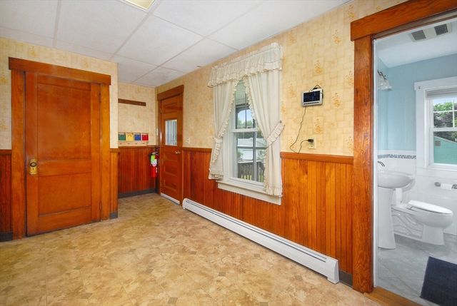 10 Brook St, Ayer, MA 01432