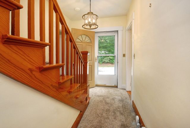 10 Brook St, Ayer, MA 01432