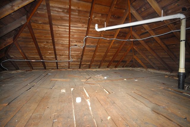10 Brook St, Ayer, MA 01432
